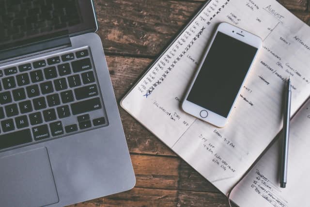 How to Choose a Domain Name for Your Business Website
